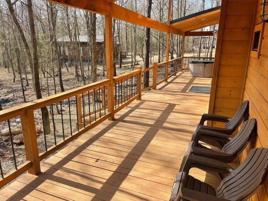 The Big Tex Luxury Cabin Is Epic Broken Bow Bagian luar foto
