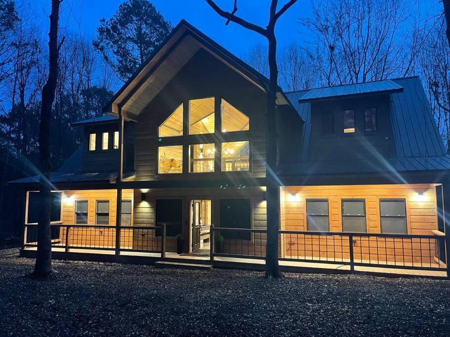 The Big Tex Luxury Cabin Is Epic Broken Bow Bagian luar foto